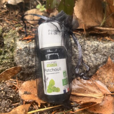 Aceite Esencial de Pachuli Bio (Pogostemon cablin)
